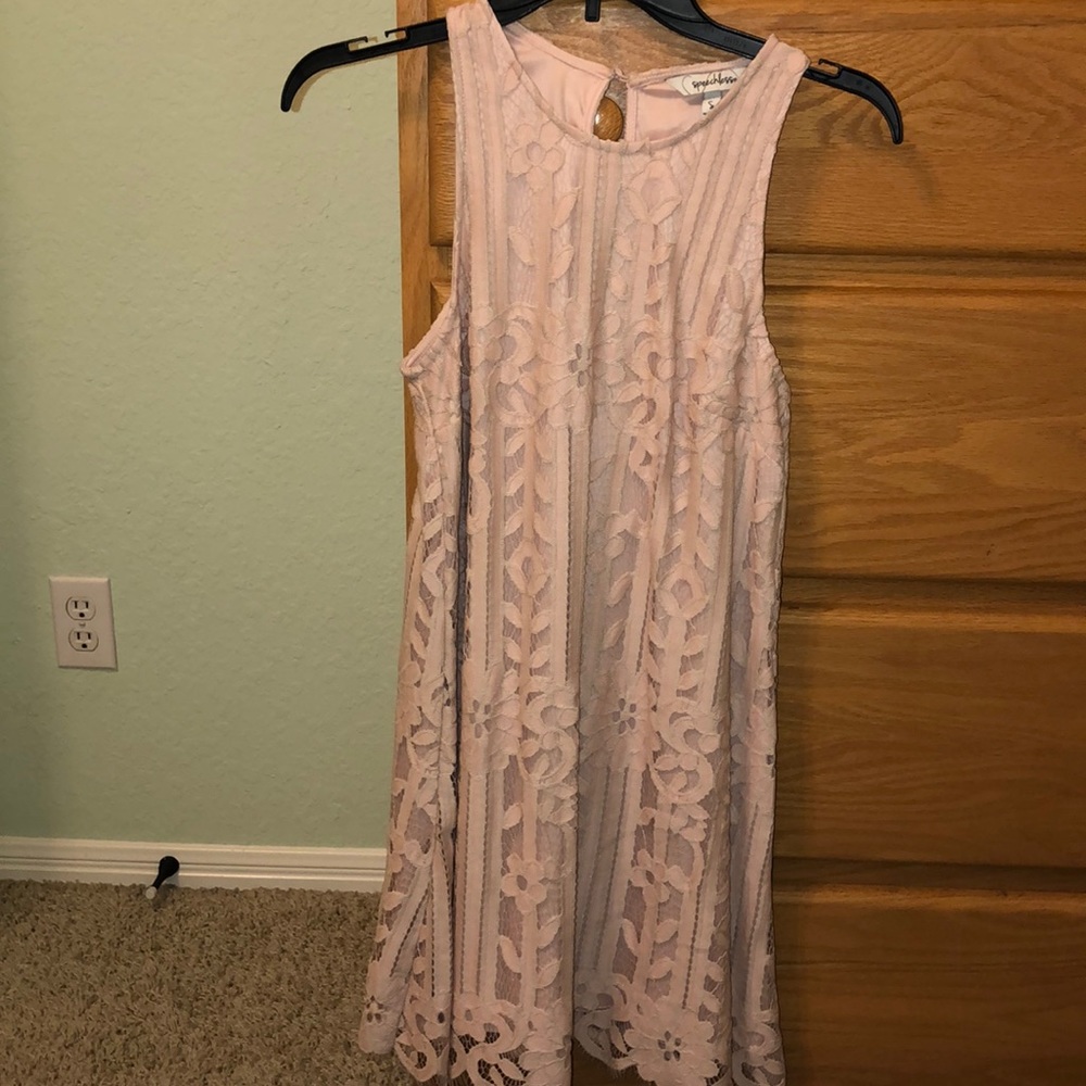 Lace dress